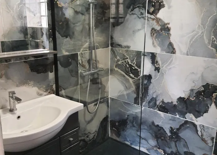 Le Voisin Toulousain 1 * 툴루즈